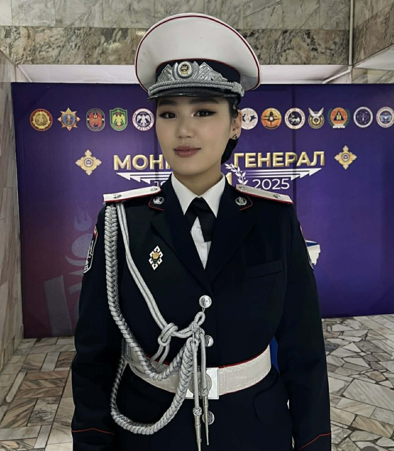 Б.Халиун: Гэр бүлд маань удам залгасан цагдаа нэгээр нэмэгдсэн сайхан жил байлаа